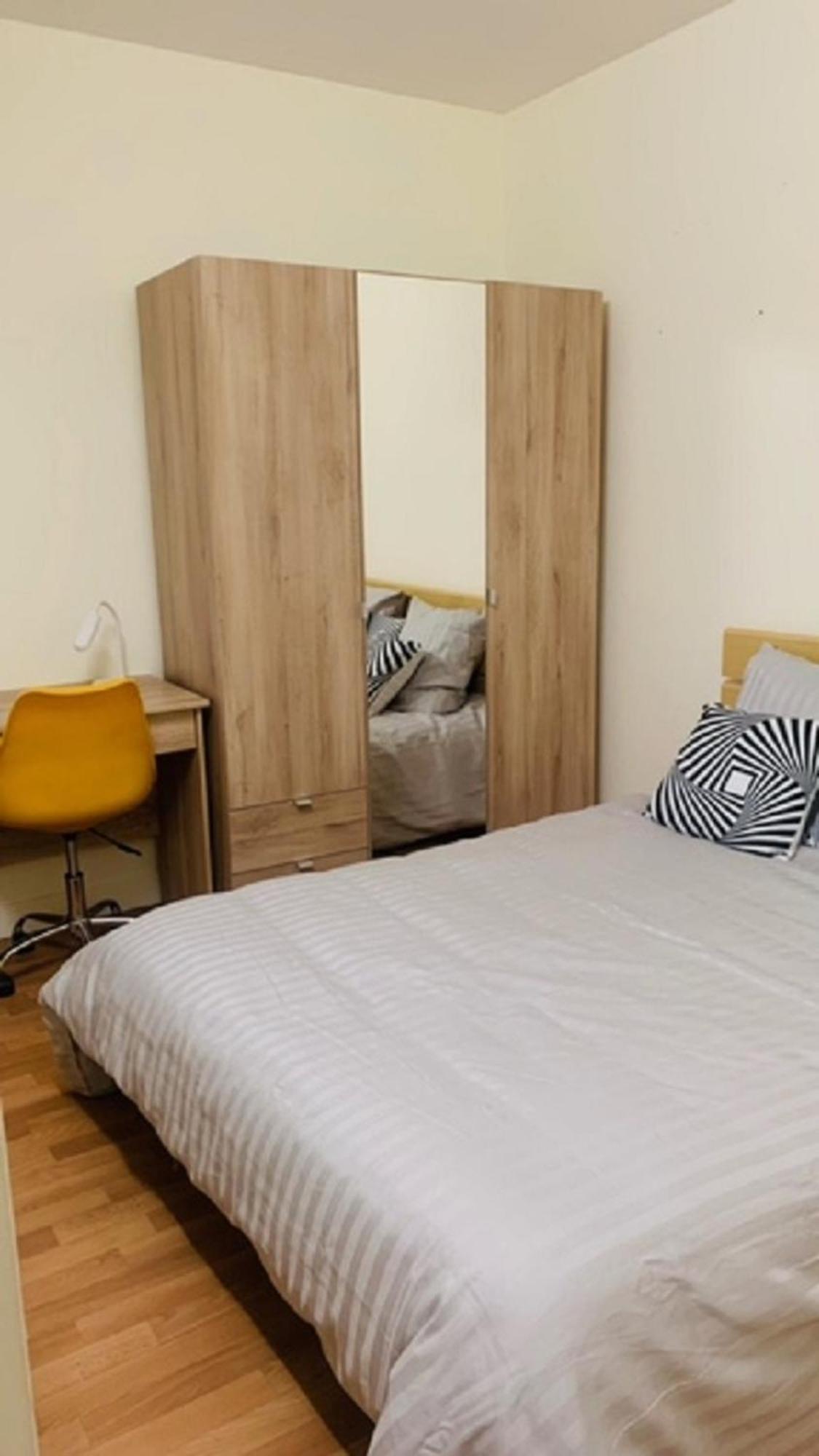 Appartement Calme Et Chaleureux Proche De Paris Курбевуа Экстерьер фото